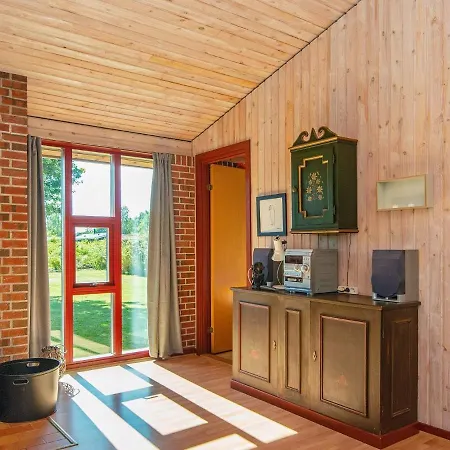 6 Person In Orsted-by Traum * Ørsted